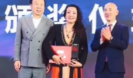 张兰最新爆料戒指